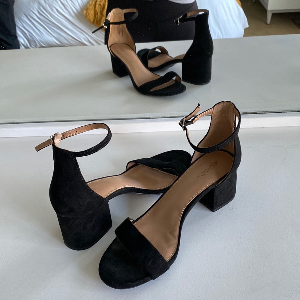 Merona short heels size 8.5